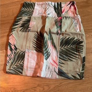 Women skirt
